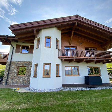 Chalet An Der Piste คาพรูน ภายนอก รูปภาพ