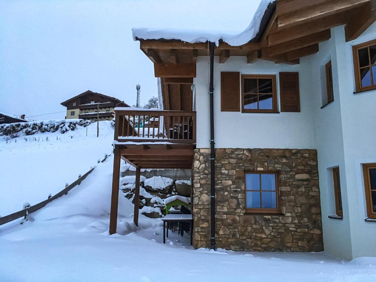 Chalet An Der Piste คาพรูน ภายนอก รูปภาพ