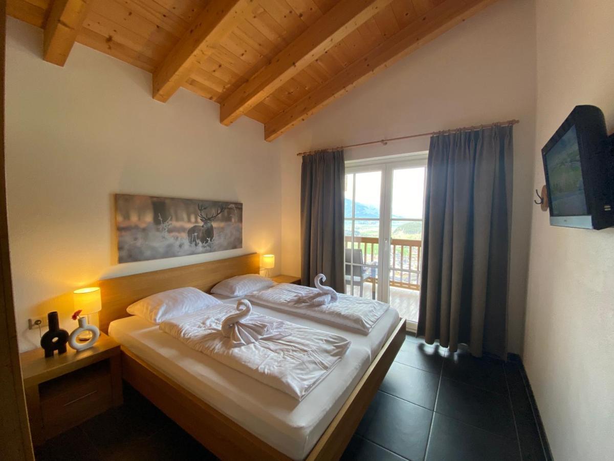 Chalet An Der Piste คาพรูน ภายนอก รูปภาพ
