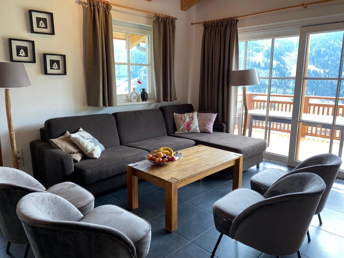 Chalet An Der Piste คาพรูน ภายนอก รูปภาพ